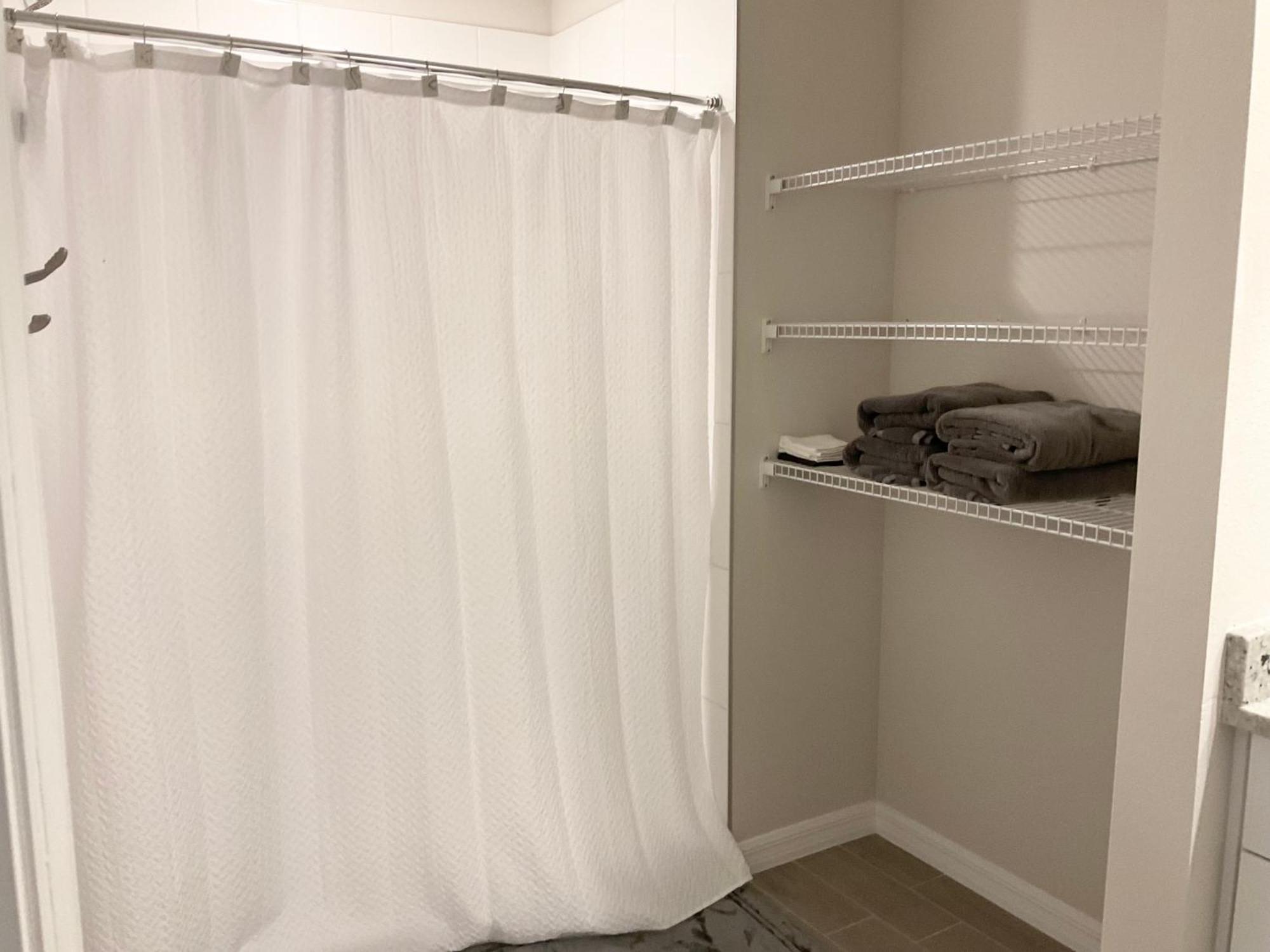 Townhome Vacay In 卫斯理堂 外观 照片